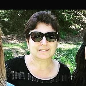 Meet your Posher, Miriam